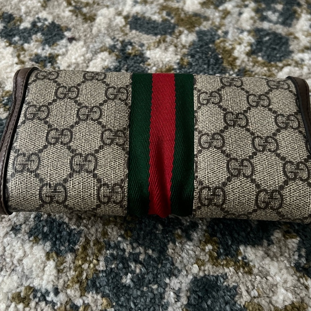 Gucci Wallet - Picture 3 of 4